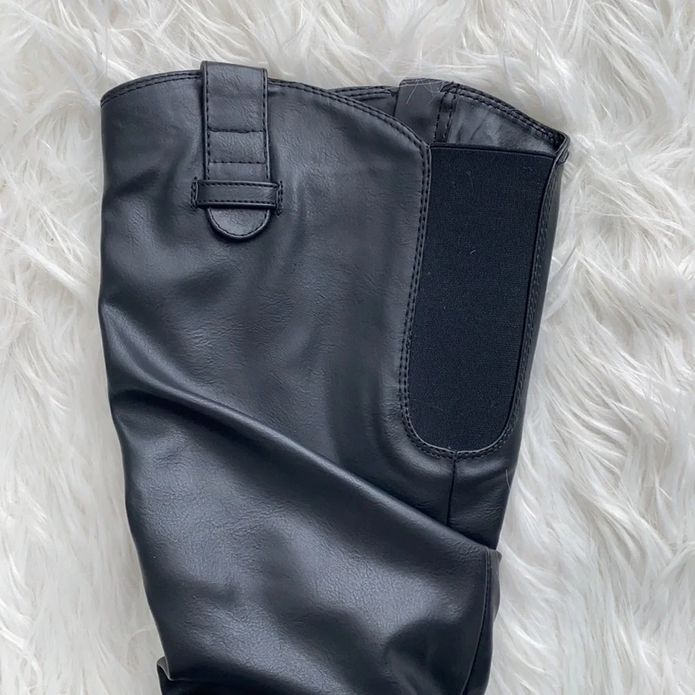 White Mountain | Faux Leather Black Boots